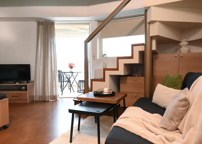 Dione Central Loft